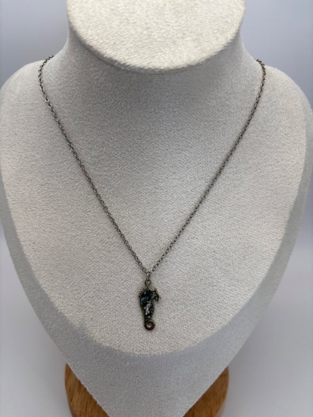 Vintage Silver Tone 15.5" Chain Abalone Seahorse Charm Pendant